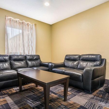 Quality Inn & Suites Florence- Cincinnati South Экстерьер фото