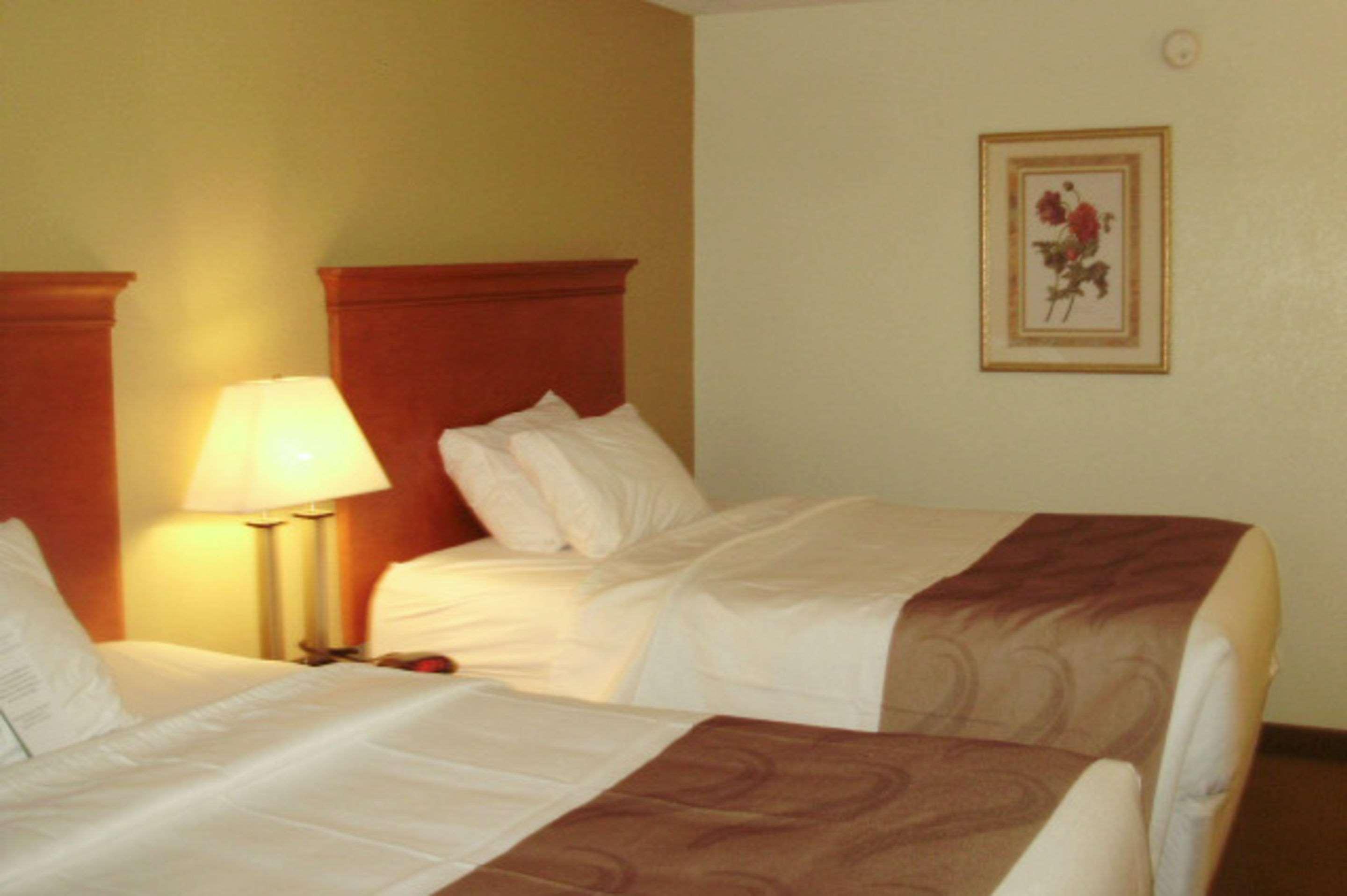 Quality Inn & Suites Florence- Cincinnati South Экстерьер фото