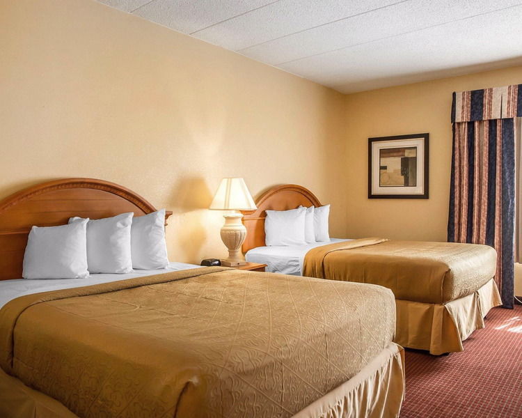 Quality Inn & Suites Florence- Cincinnati South Экстерьер фото